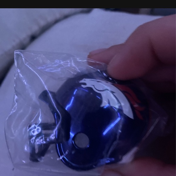 Denver  football collector helmet - Picture 2 of 2